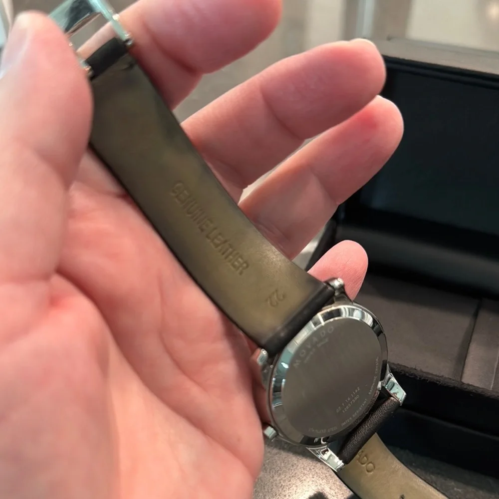 Movado Men’s Silver and Black Watch with Blue face and Leather Band. W/box. - Picture 3 of 6